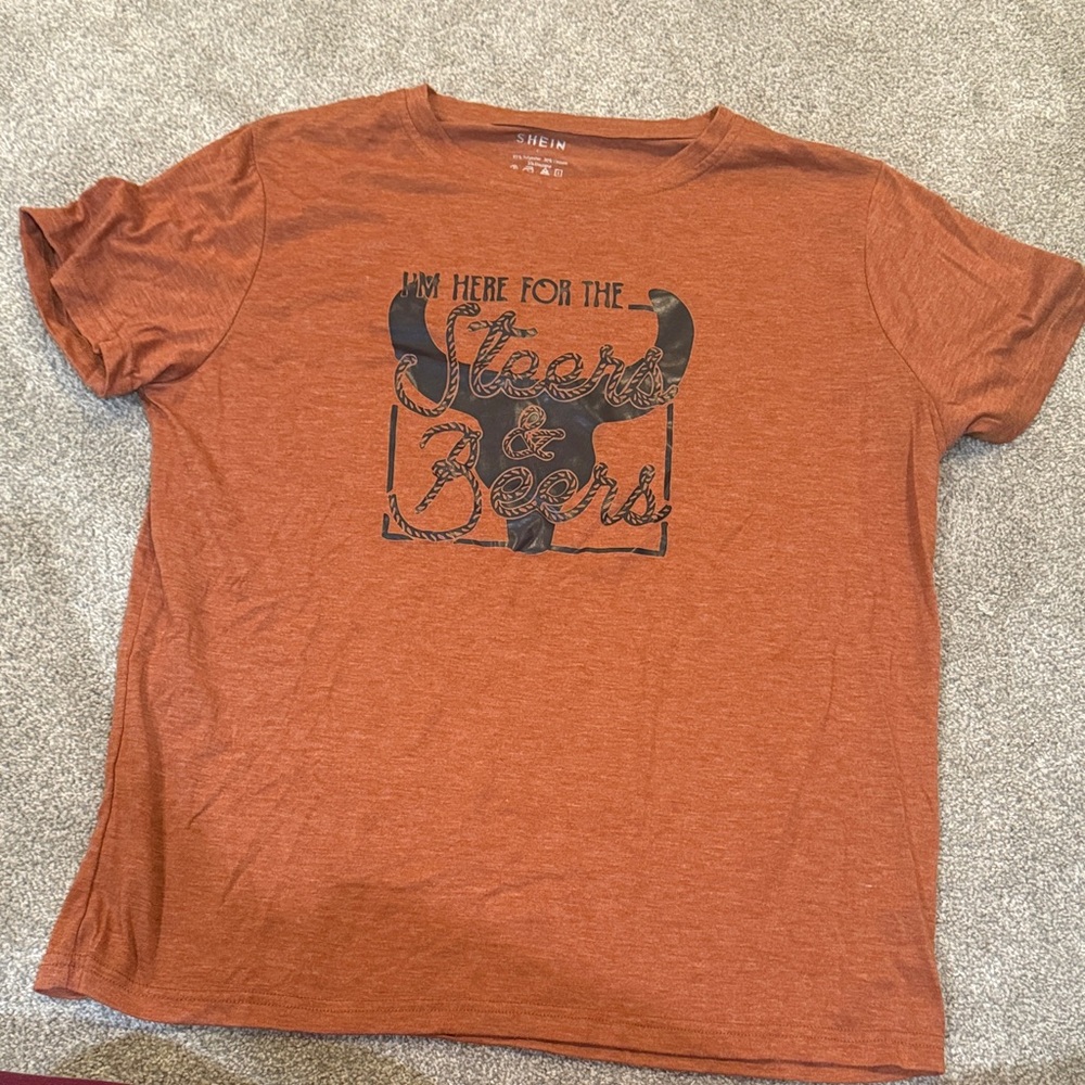 SHEIN womens Orange Graphic T-Shirt “I’m here for the steers and beers”